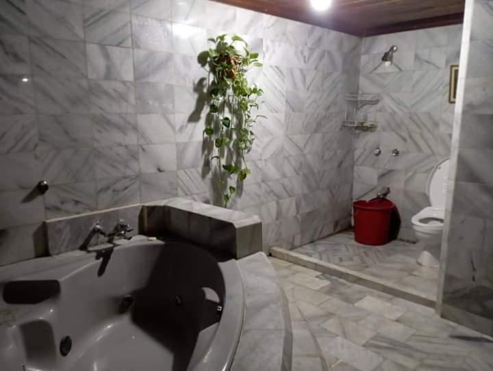 Villa Sentebale Богор Экстерьер фото
